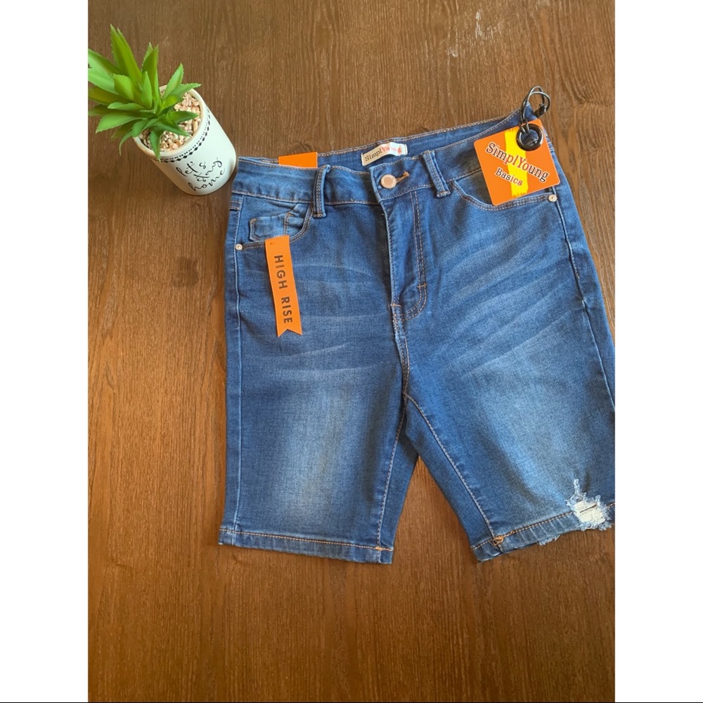 SimplYoung High Rise Capri! - Picture 4 of 5